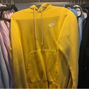 Nike Yellow Sweatshirt Vibrant Hoodie